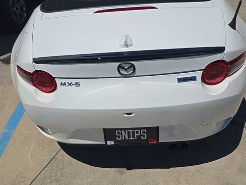 Used 2023 MAZDA MX-5 Miata Club w/ Interior Package RWD image 3