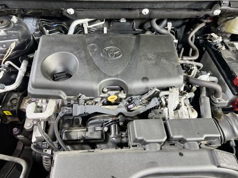 Used 2020 Toyota RAV4 LE w/ All Weather Liner Package image 27