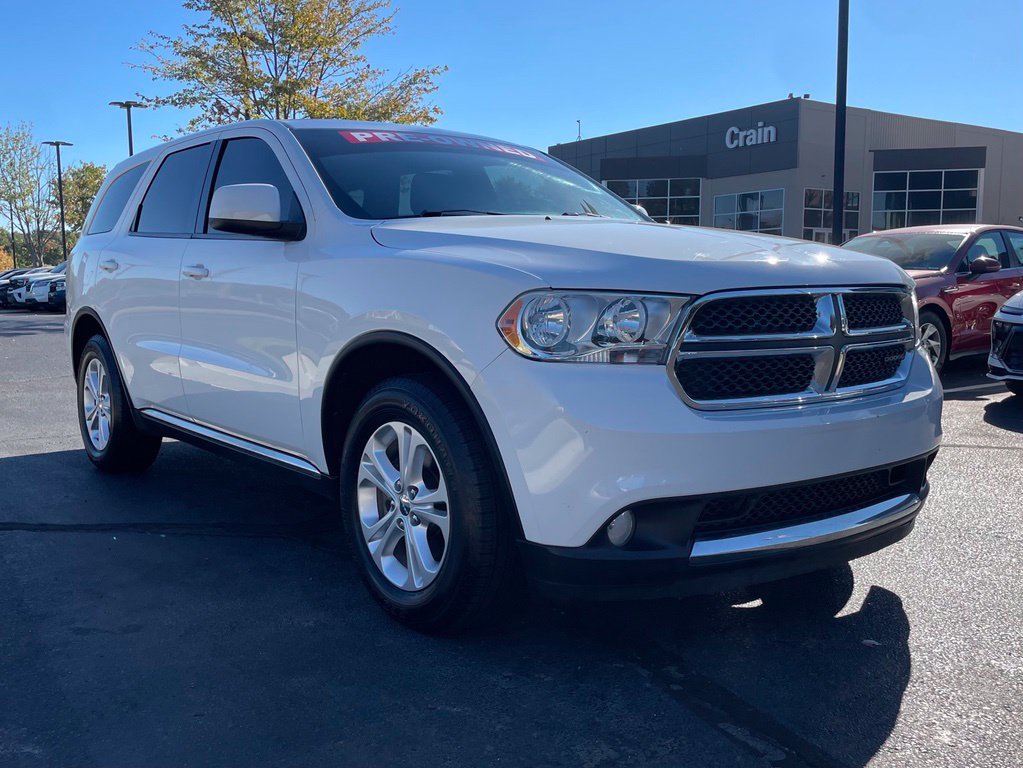 Used 2013 Dodge Durango SXT RWD image 2