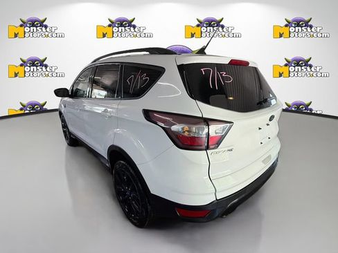 Used 2018 Ford Escape SE w/ SE SYNC Package AWD/4WD image 6