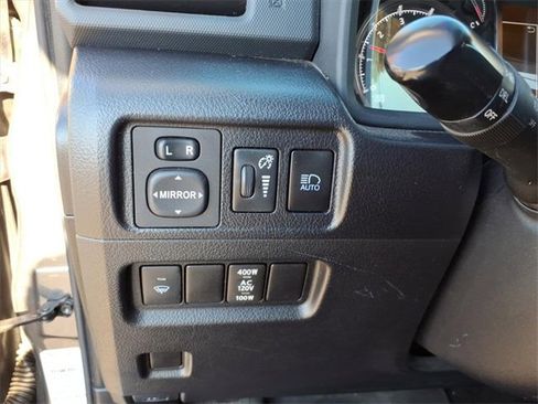 Used 2021 Toyota 4Runner TRD Off-Road Premium image 8