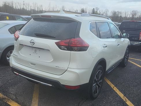 Used 2020 Nissan Rogue SL w/ Premium Package AWD/4WD image 6