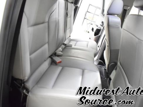 Used 2019 Chevrolet Silverado 2500 W/T w/ WT Convenience Package image 21