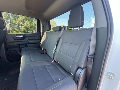 Certified 2025 Chevrolet Silverado 1500 Custom image 10