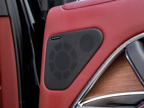 Used 2024 Land Rover Range Rover SE image 99