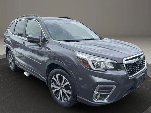 Used 2020 Subaru Forester Limited image 3