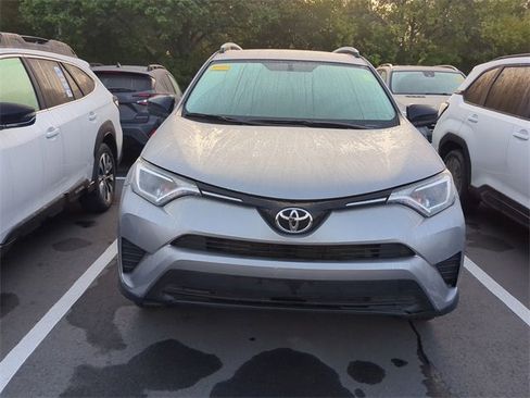 Used 2016 Toyota RAV4 LE image 3