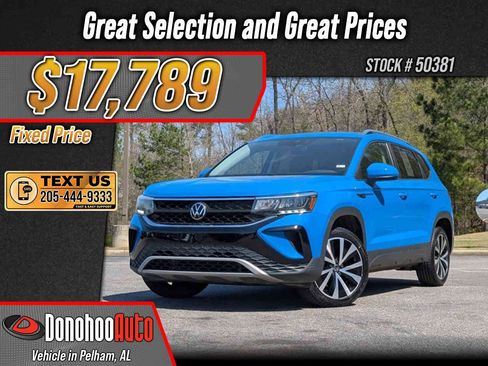 Used 2023 Volkswagen Taos SE FWD image 1