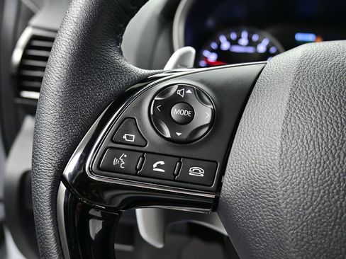 Used 2024 Mitsubishi Eclipse Cross SEL image 6