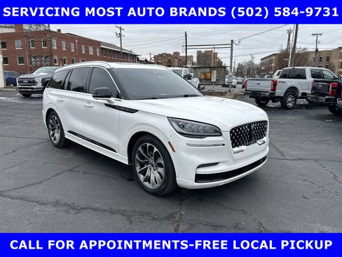 Used 2023 Lincoln Aviator Grand Touring w/ Equipment Group 301A image 3