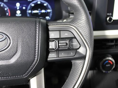 Used 2024 Toyota Tacoma TRD Off-Road image 13