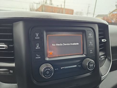 Used 2020 RAM 1500 Big Horn image 30