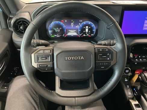 Used 2024 Toyota Land Cruiser image 13