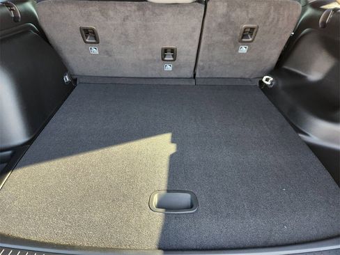 New 2025 Jeep Grand Cherokee Limited image 21