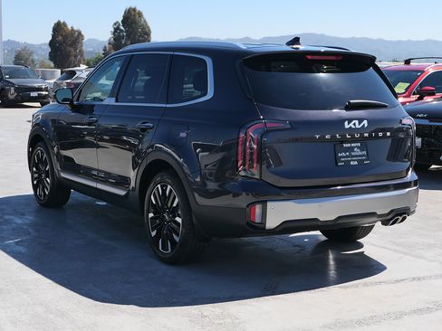 Used 2025 Kia Telluride SX FWD image 6