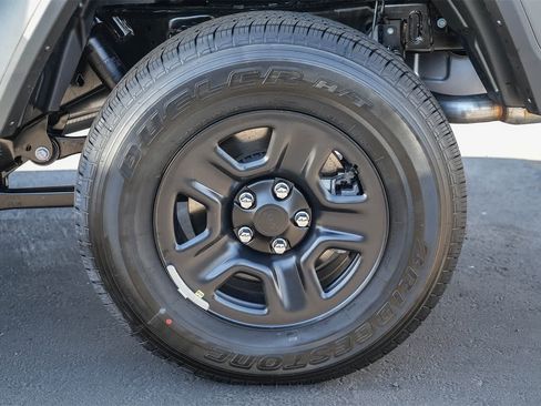 New 2026 Jeep Gladiator Sport image 10