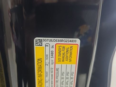 Used 2024 GMC Sierra 1500 SLT w/ SLT Premium Plus Package image 14