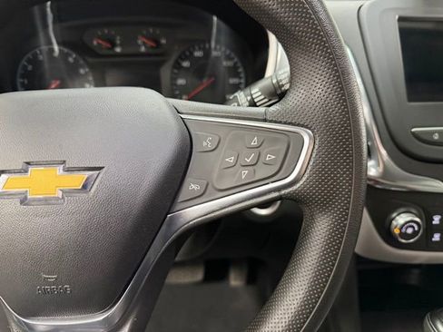 Used 2019 Chevrolet Equinox LS w/ LS Convenience Package AWD/4WD image 14