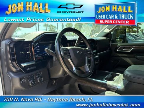 Used 2025 Chevrolet Silverado 2500 LTZ w/ LTZ Plus Package AWD/4WD image 26