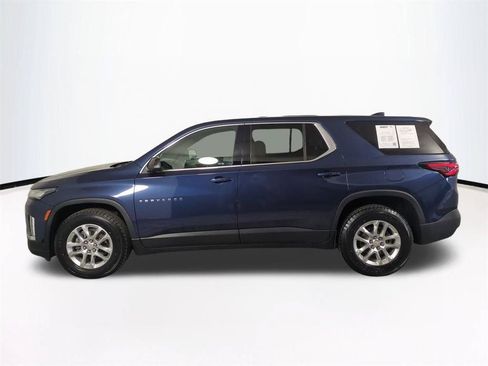Used 2022 Chevrolet Traverse LS FWD image 8