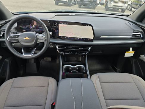 New 2026 Chevrolet Traverse LT FWD image 6