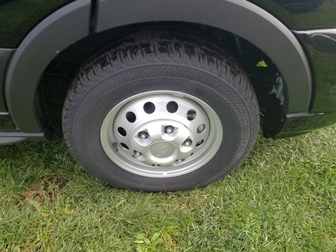 New 2025 Ford Transit 350 XLT image 7