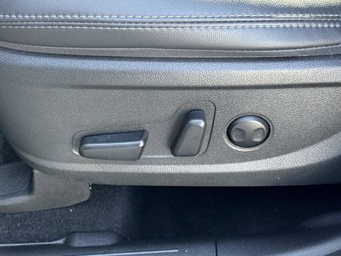 Used 2023 Hyundai Santa Fe SEL w/ Premium Package image 16