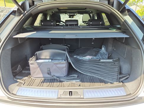 Used 2026 Land Rover Range Rover Velar Dynamic SE image 13