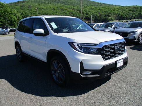 Certified 2023 Honda Passport EX-L image 3