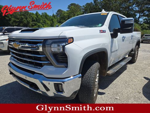 Used 2024 Chevrolet Silverado 3500 LTZ w/ LTZ Convenience Package AWD/4WD image 1