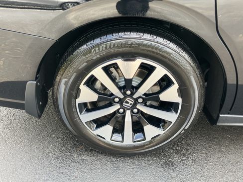 Certified 2026 Honda Odyssey EX-L image 13