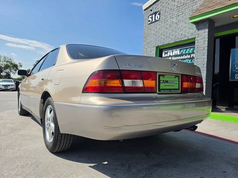 Used 1999 Lexus ES 330 FWD image 9