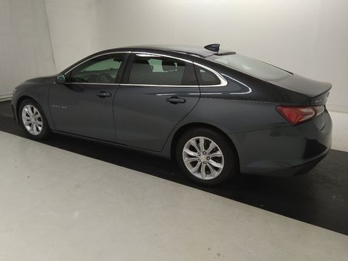 Used 2021 Chevrolet Malibu LT FWD image 3