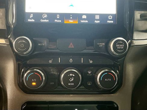 Used 2023 RAM 1500 Big Horn AWD/4WD image 16