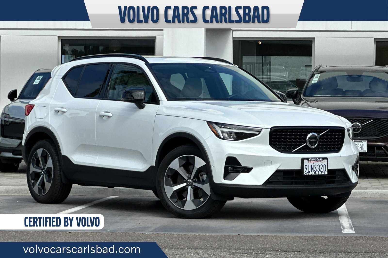 Certified 2025 Volvo XC40 B5 Plus AWD/4WD image 1