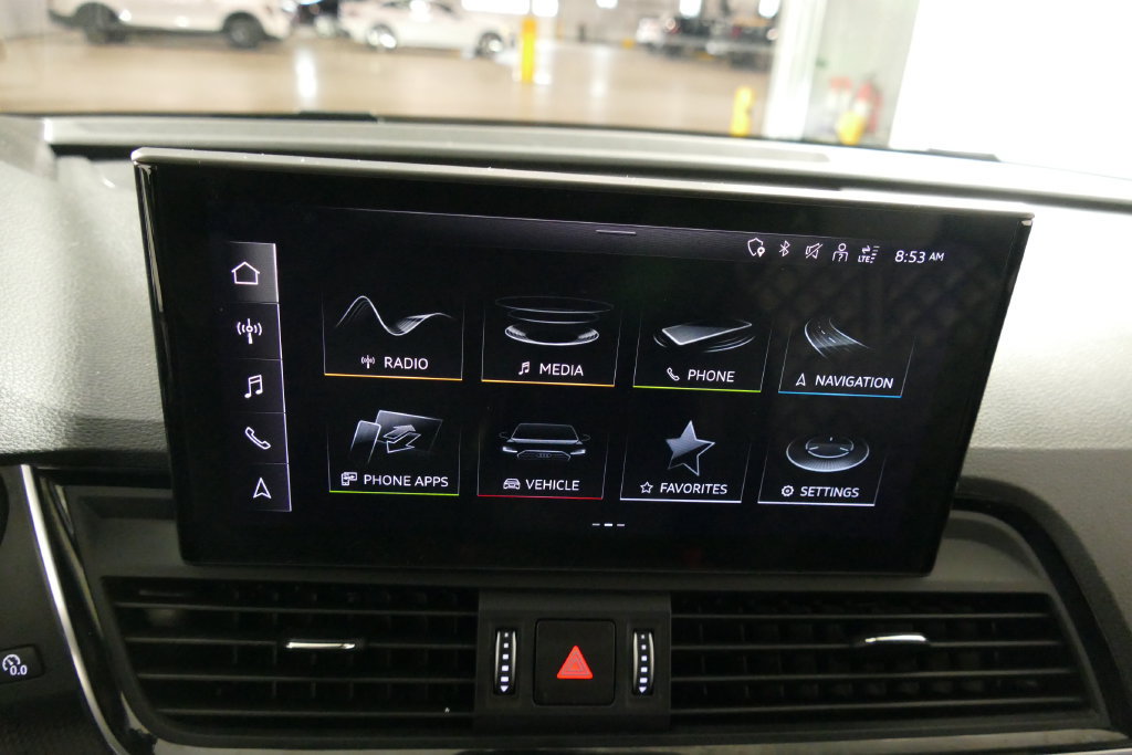 Used 2023 Audi SQ5 Prestige AWD/4WD image 19