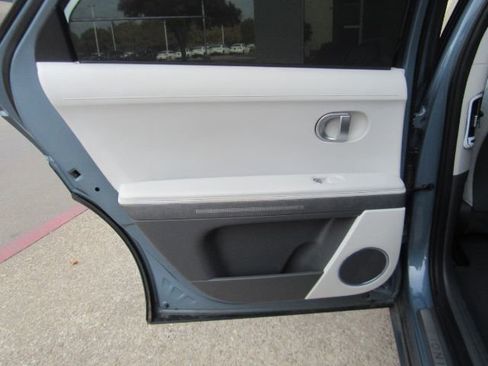 Used 2023 Hyundai Ioniq 5 Limited image 19