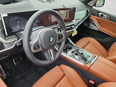New 2026 BMW X7 M60i image 3