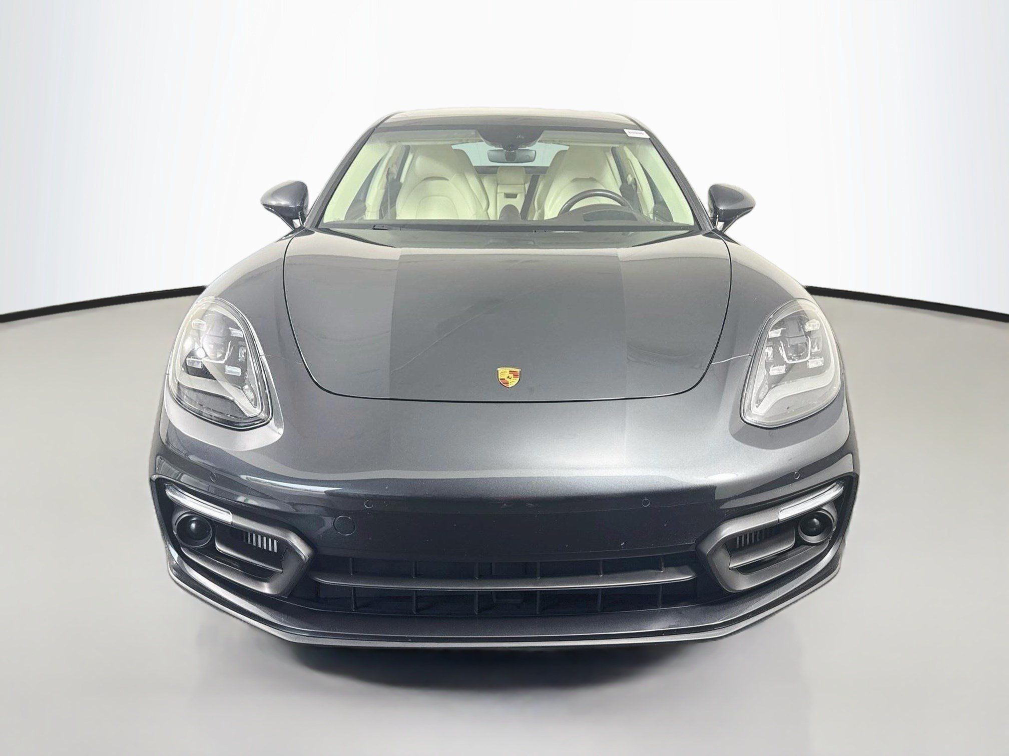 Used 2023 Porsche Panamera 4 Platinum Edition AWD/4WD image 2