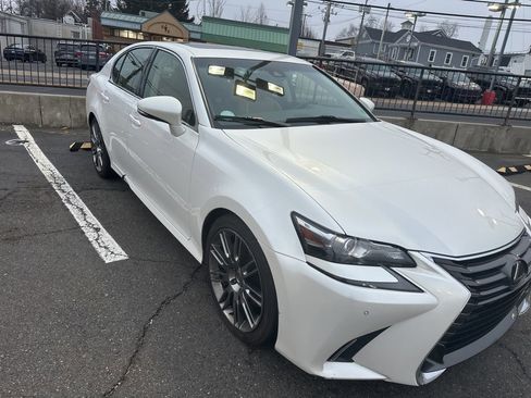 Used 2017 Lexus GS 350 image 2