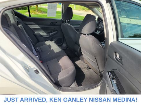 Certified 2023 Nissan Altima 2.5 SV AWD/4WD image 18