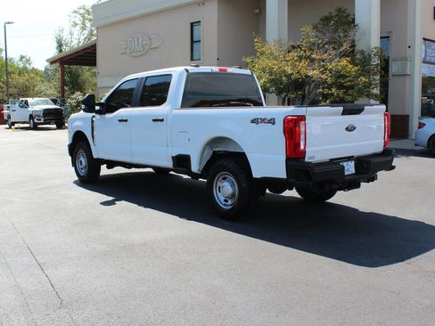 Used 2024 Ford F250 XL image 11