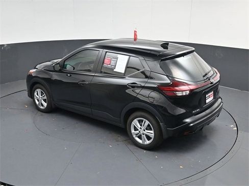 Used 2025 Nissan Kicks Play S image 42