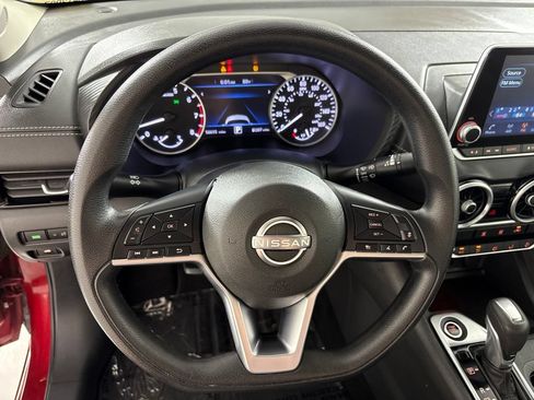 Used 2024 Nissan Sentra SV FWD image 34