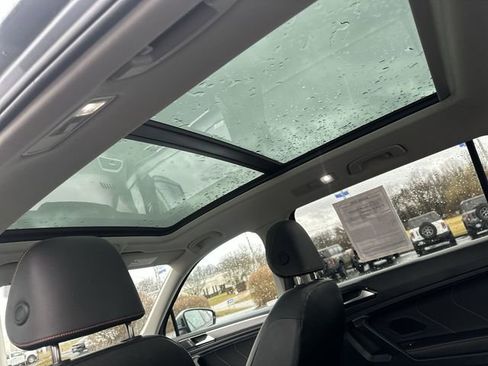 Used 2024 Volkswagen Tiguan Wolfsburg Edition image 18