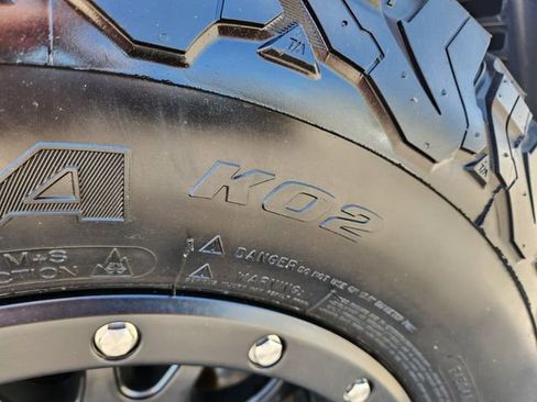 Used 2013 Toyota Tacoma PreRunner w/ SR5 Pkg image 19