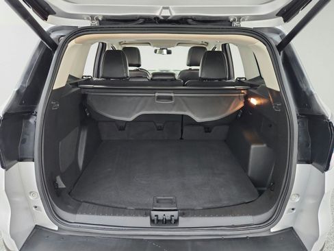Used 2017 Ford Escape Titanium FWD image 32