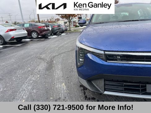 Certified 2025 Kia K4 EX image 18