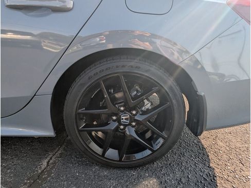 Certified 2025 Honda Civic Sport image 11