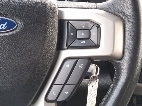 Used 2019 Ford F350 Lariat w/ Chrome Package image 22